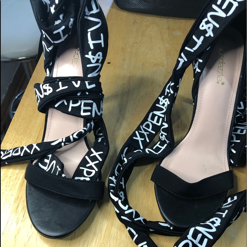 Shoe dazzle size 10 barely worn. Lace up 3 inch heel